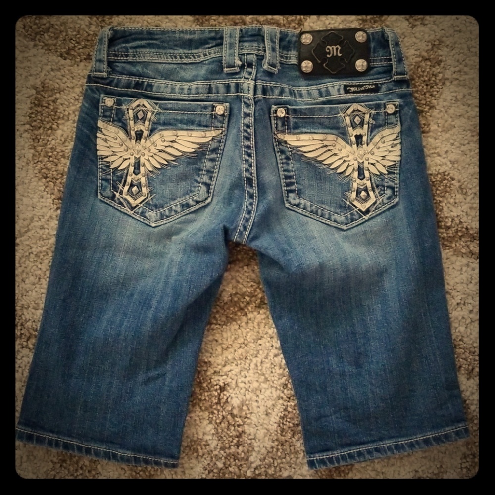 Miss Me Bermuda shorts